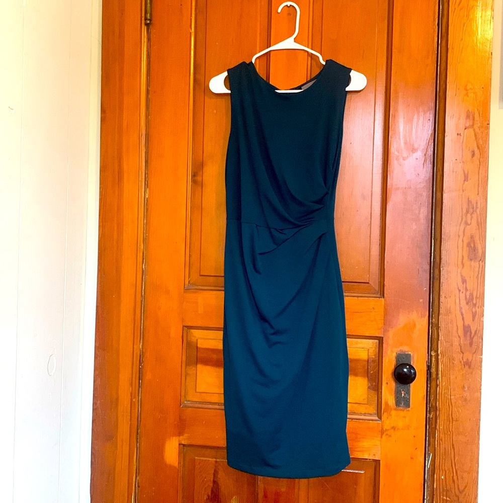 Gorgeous green shift dress